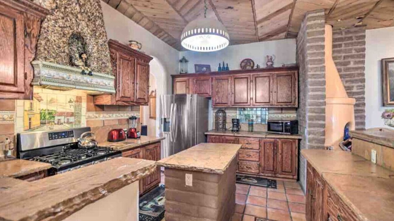 Photo of Kitchen in West Alameda