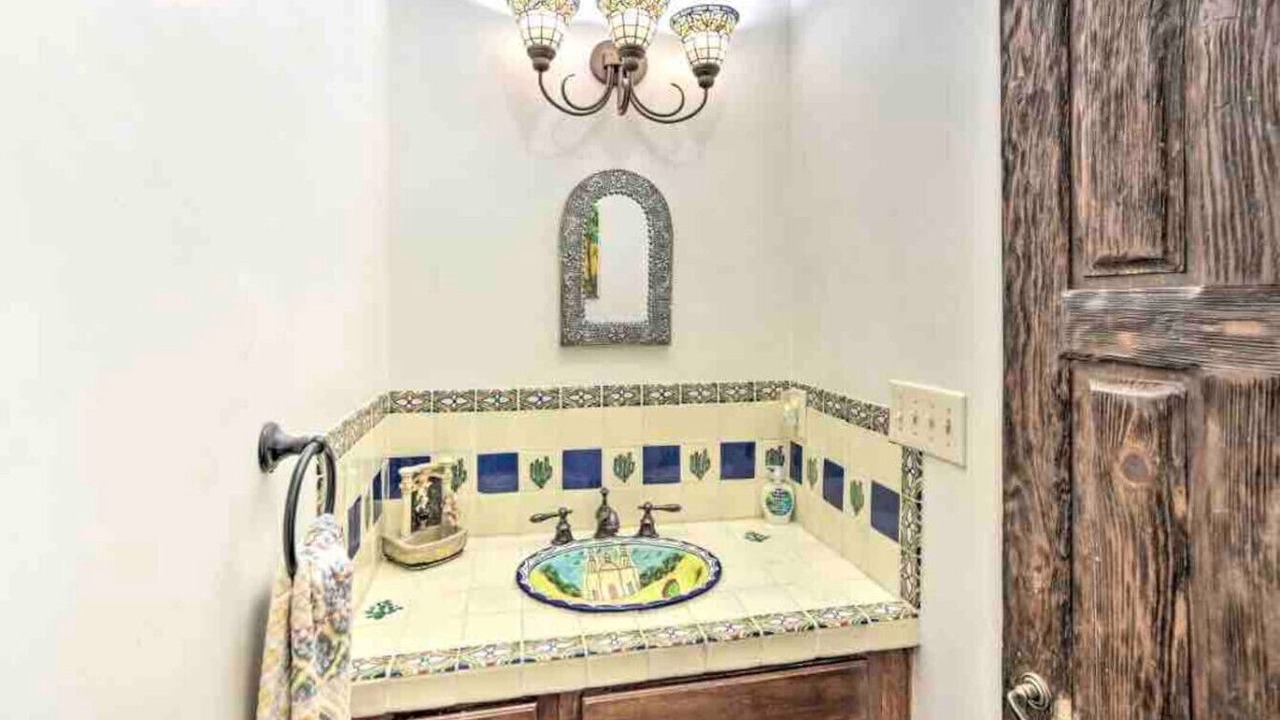 Photo of Bathroom in West Alameda