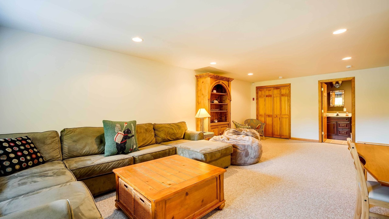 Photo of Livingroom in Winhall