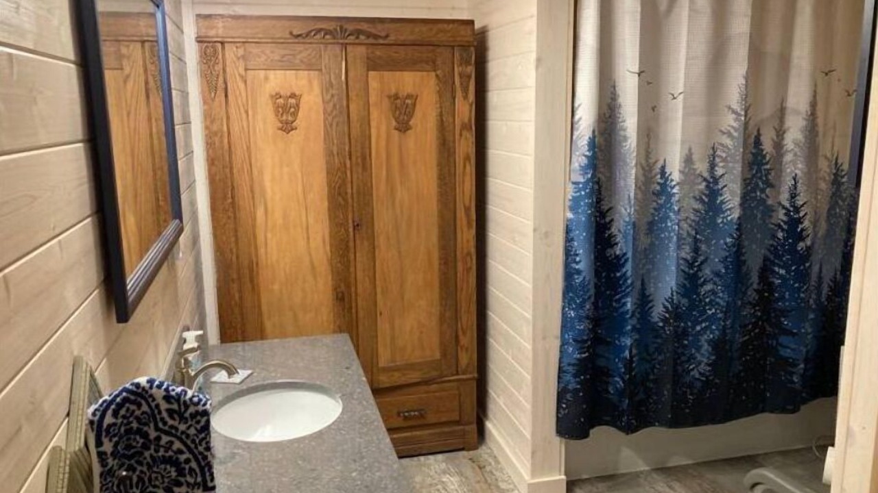 Photo of Bathroom in Markville