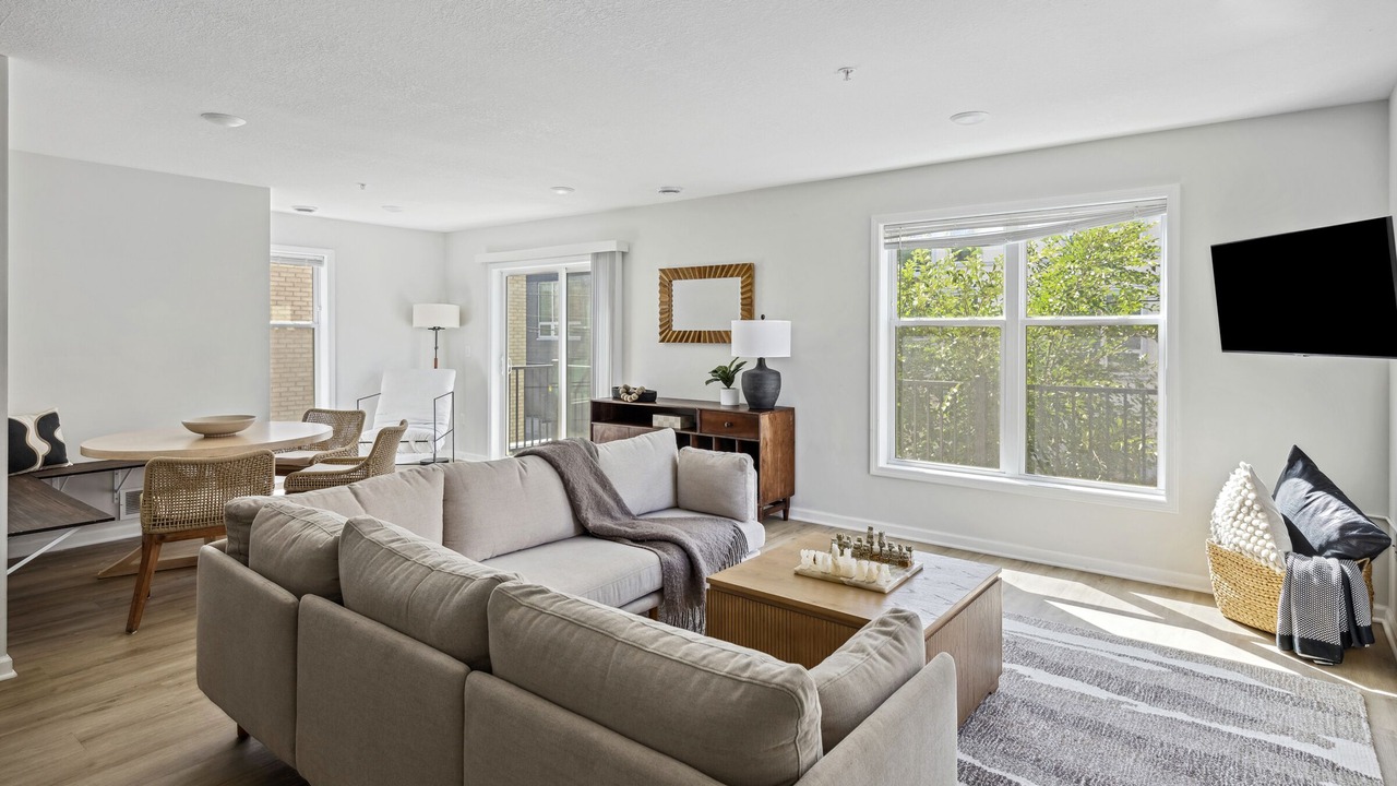 Photo of Livingroom in Uptown
