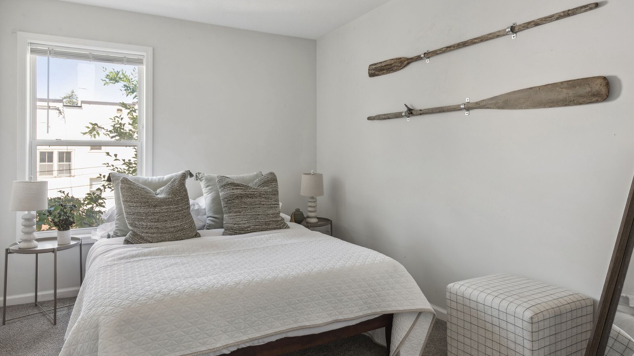 Photo of Bedroom in Uptown