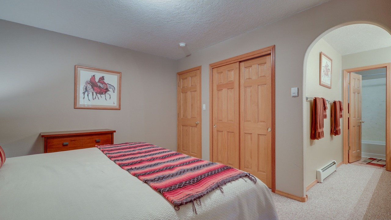 Photo of Bedroom in Amalia