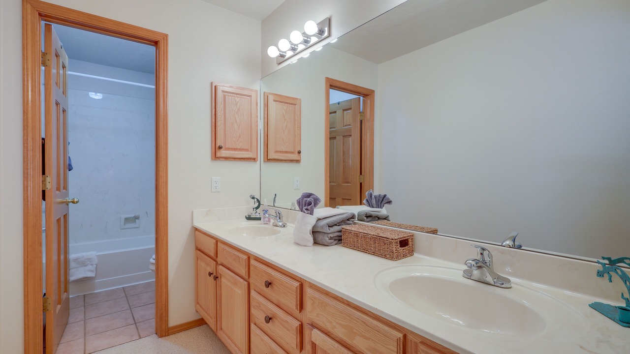 Photo of Bathroom in Amalia