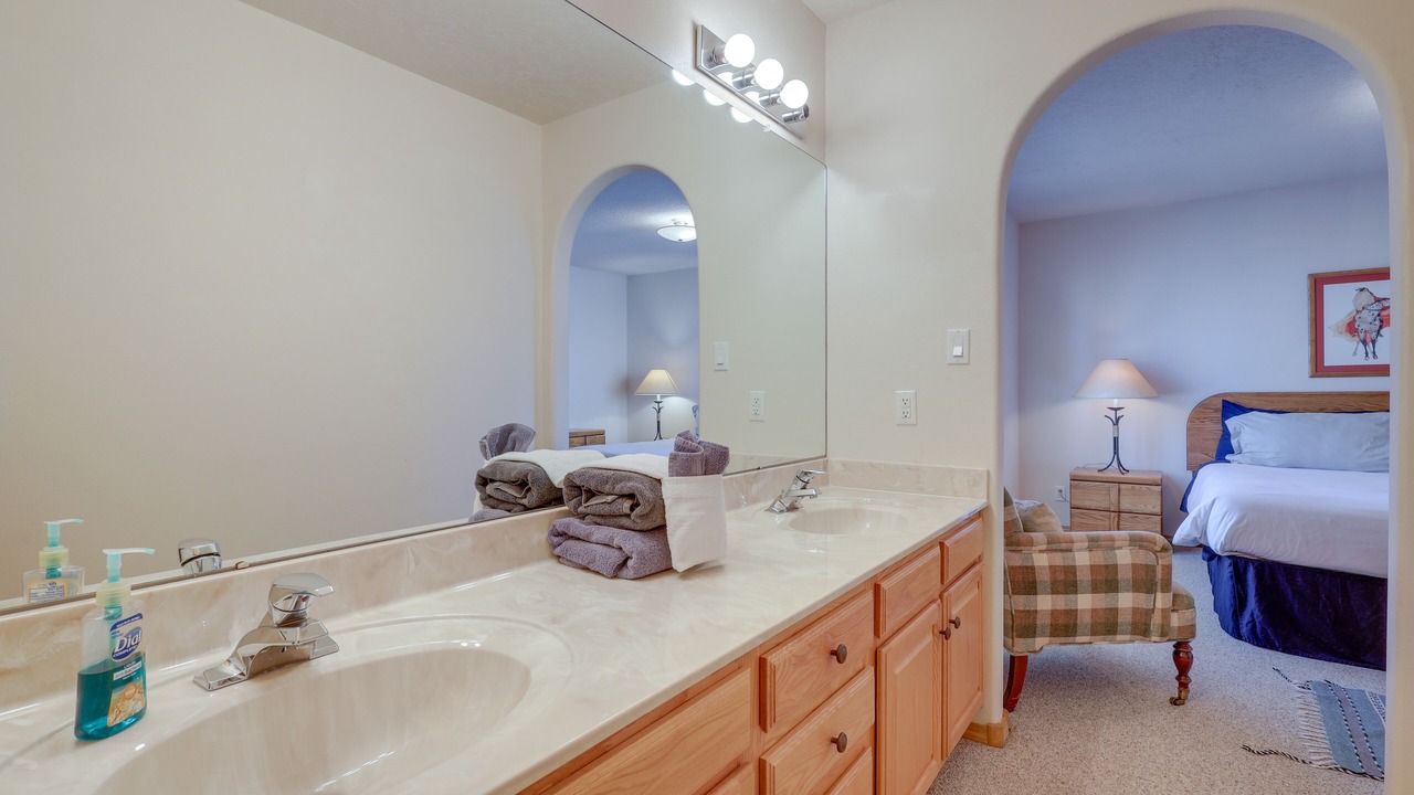 Photo of Bathroom in Amalia