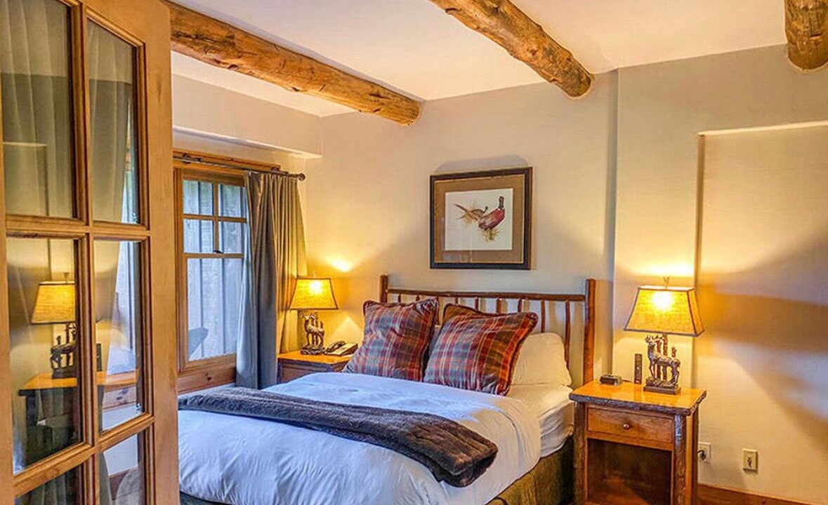 Photo of Bedroom in Lake Placid