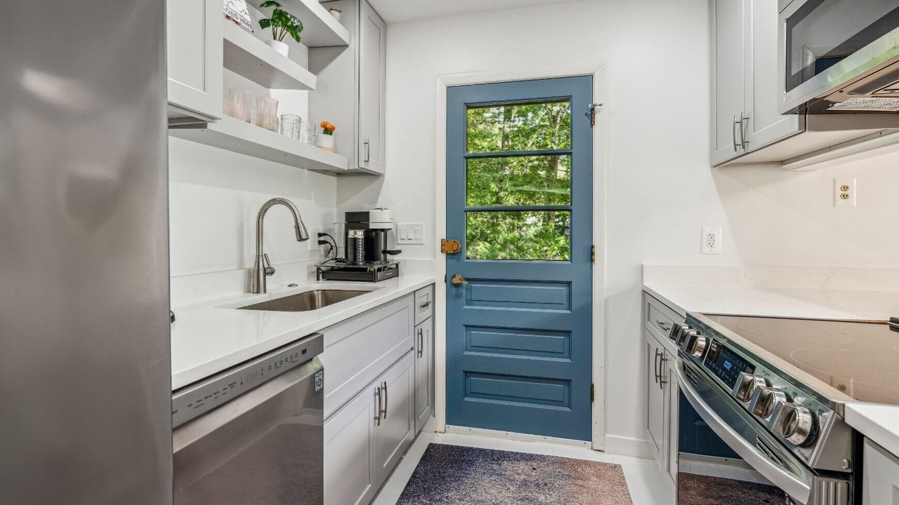 Photo of Kitchen in West Hartford