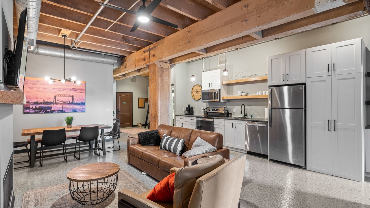 Photo of Livingroom in Canal Park