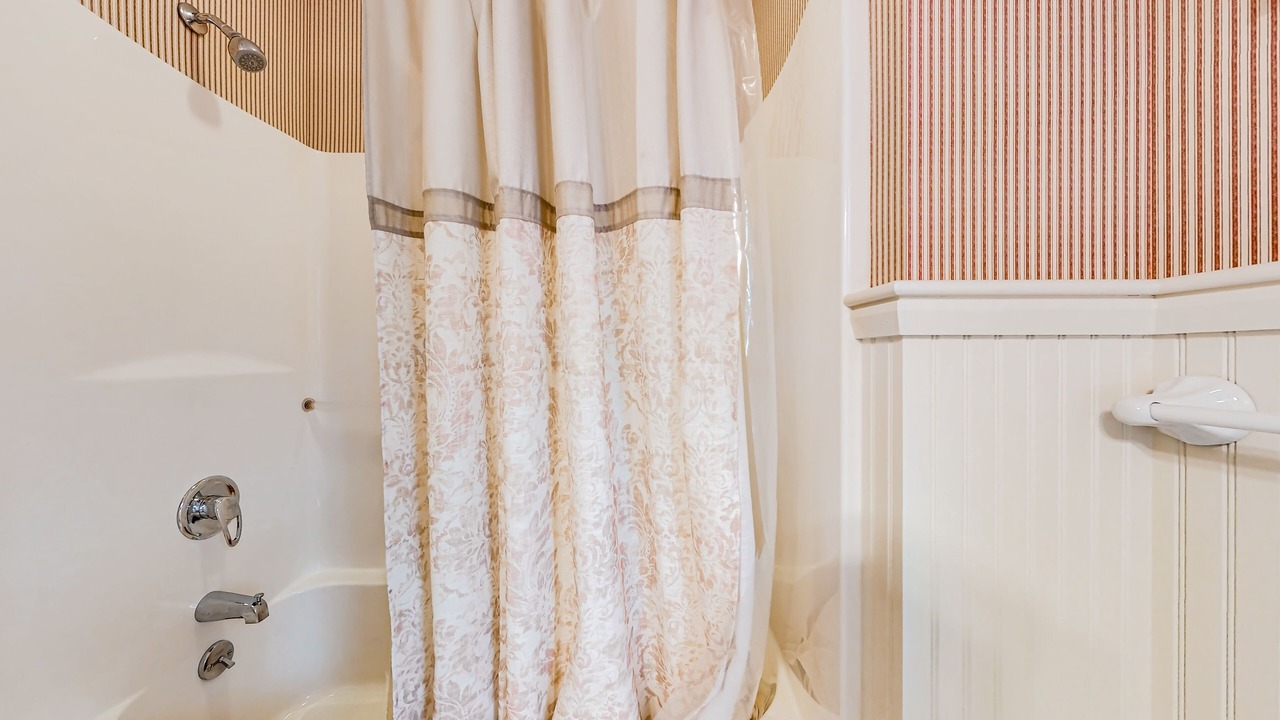 Photo of Bathroom in Proctorsville