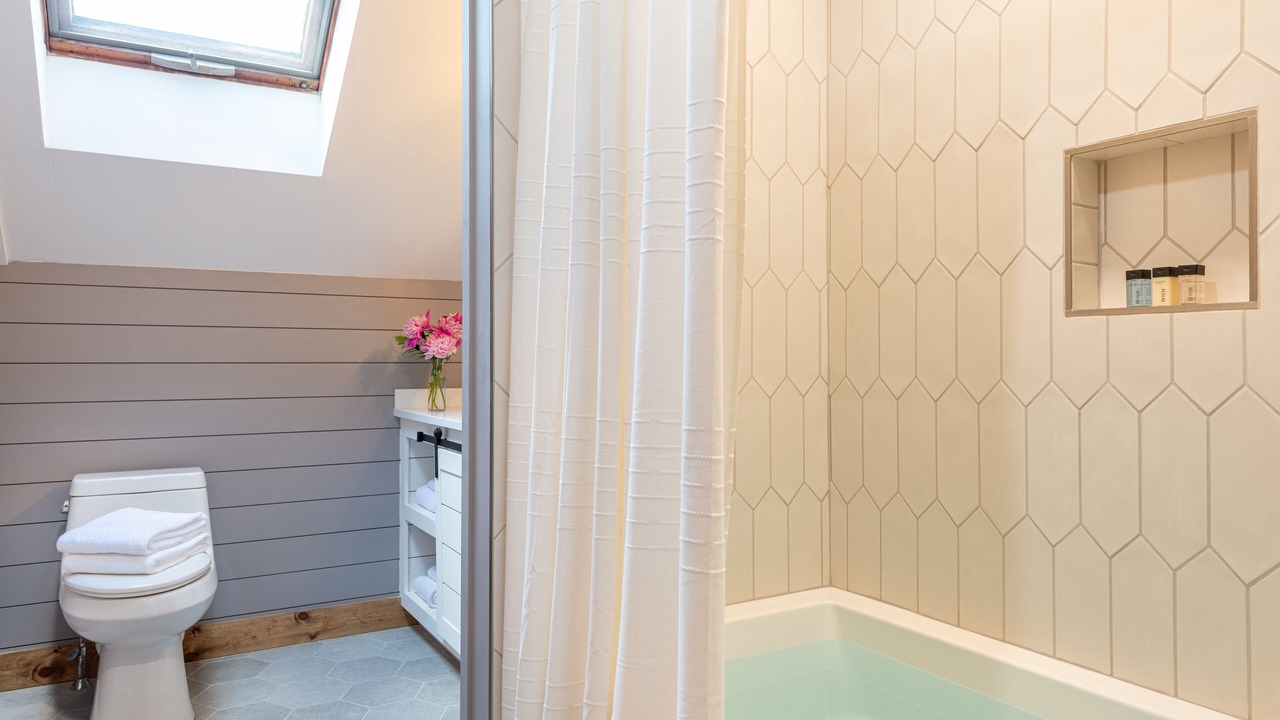 Photo of Bathroom in Jeffersonville