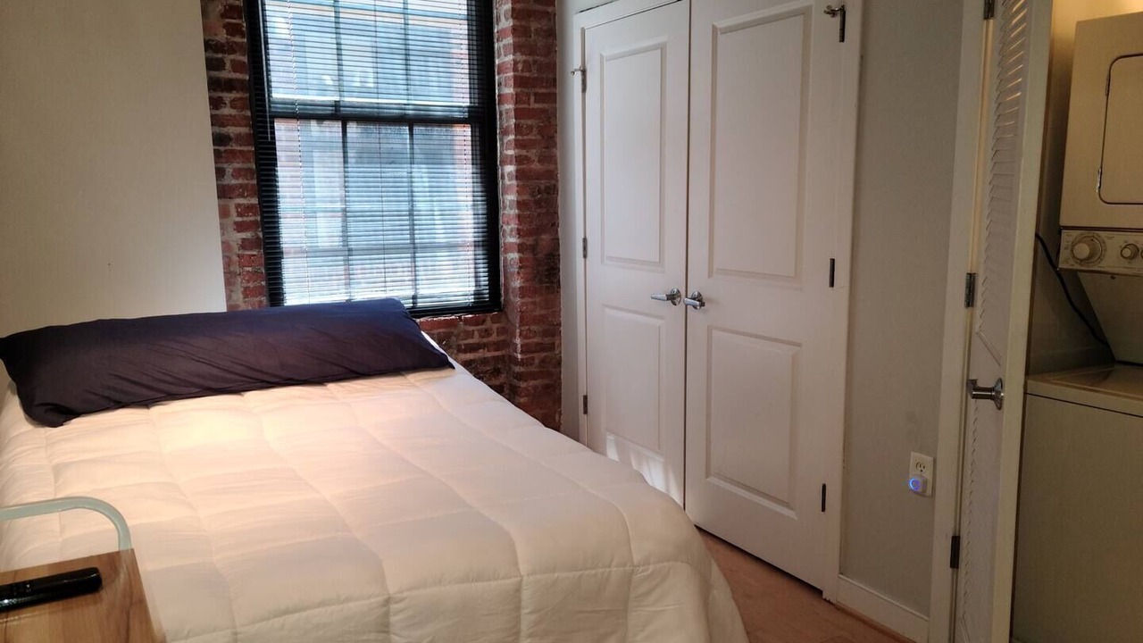 Photo of Bedroom in Mount Vernon