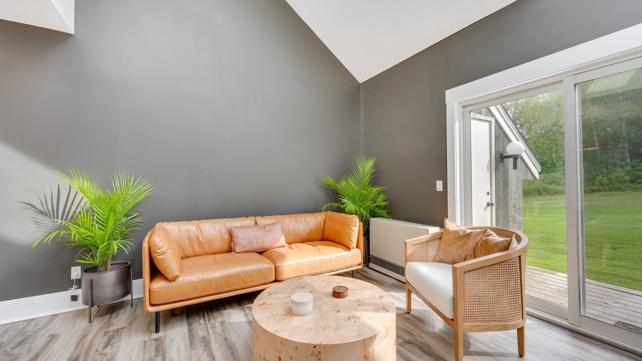 Photo of Livingroom in Plymouth