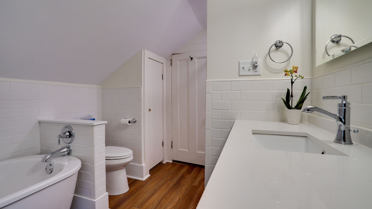 Photo of Bathroom in Taylors Falls