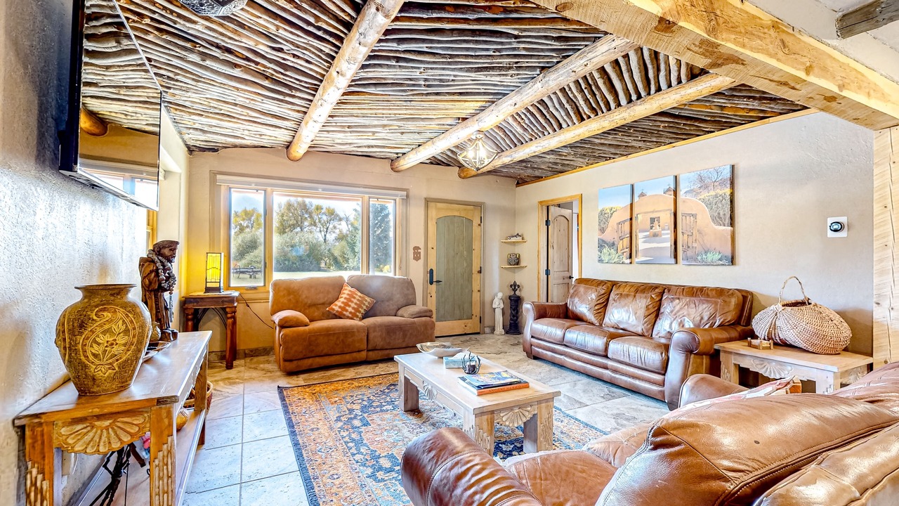Photo of Livingroom in Arroyo Seco