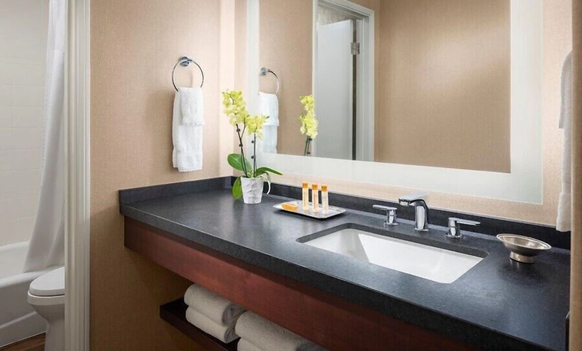 Photo of Bathroom in Central Mission Beach