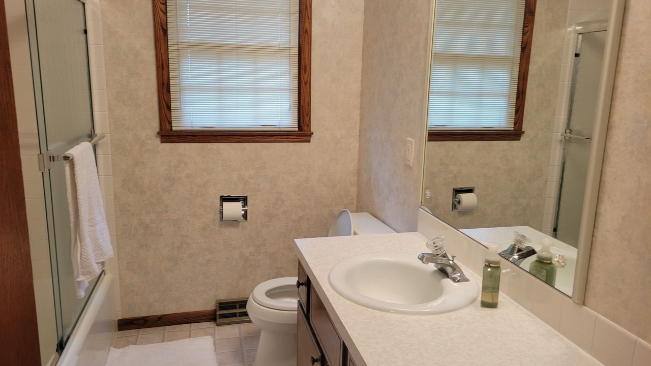 Photo of Bathroom in Albert Lea