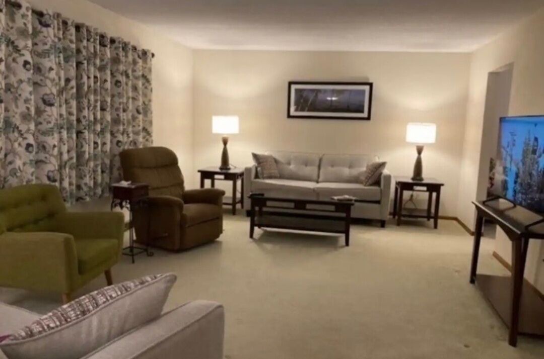 Photo of Livingroom in Albert Lea