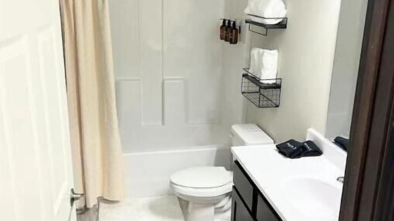 Photo of Bathroom in Rosemount