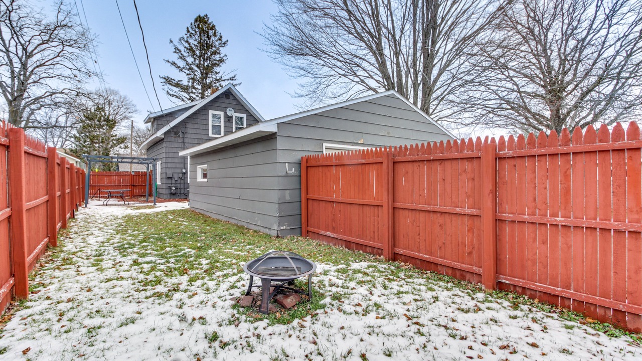 Photo of Outdoor in Crosby