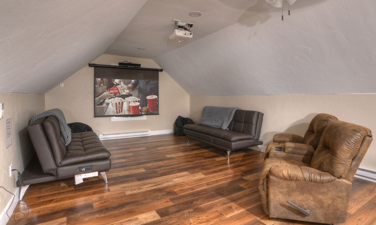 Photo of Bedroom in South Fork