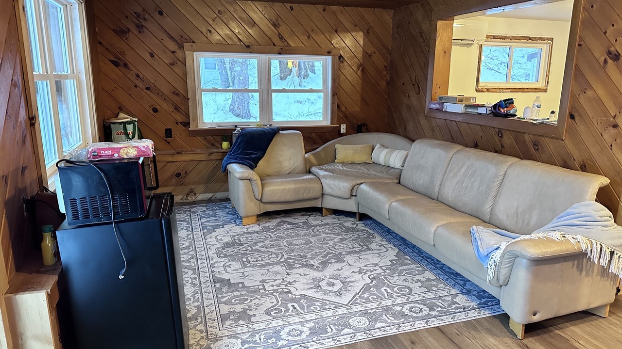 Photo of Livingroom in Shapleigh