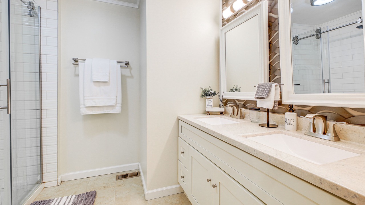 Photo of Bathroom in Warrensburg