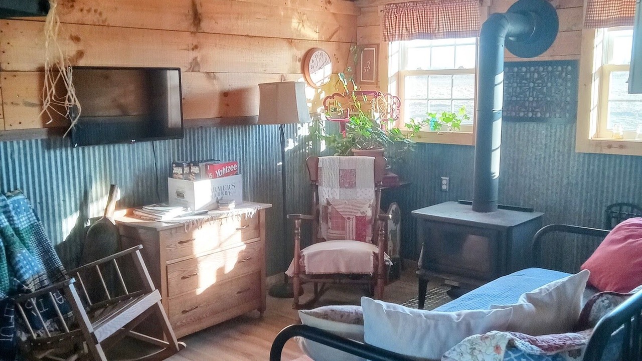 Photo of Bedroom in Lanesboro