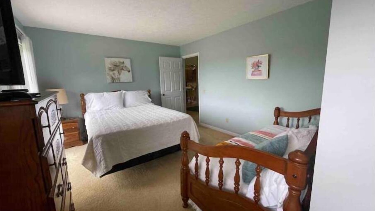 Photo of Bedroom in Meadow Bluff