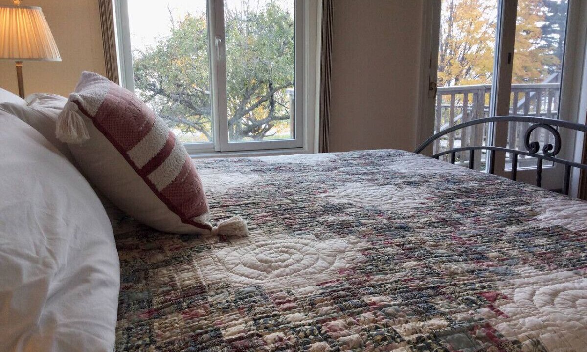 Photo of Bedroom in Alburg