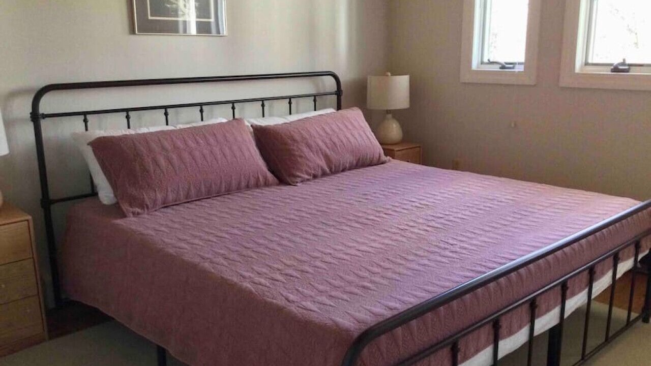 Photo of Bedroom in Alburg