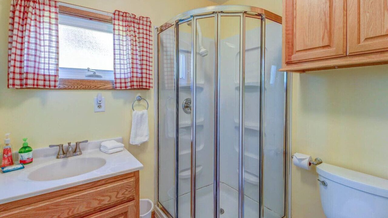 Photo of Bathroom in Schuyler Falls