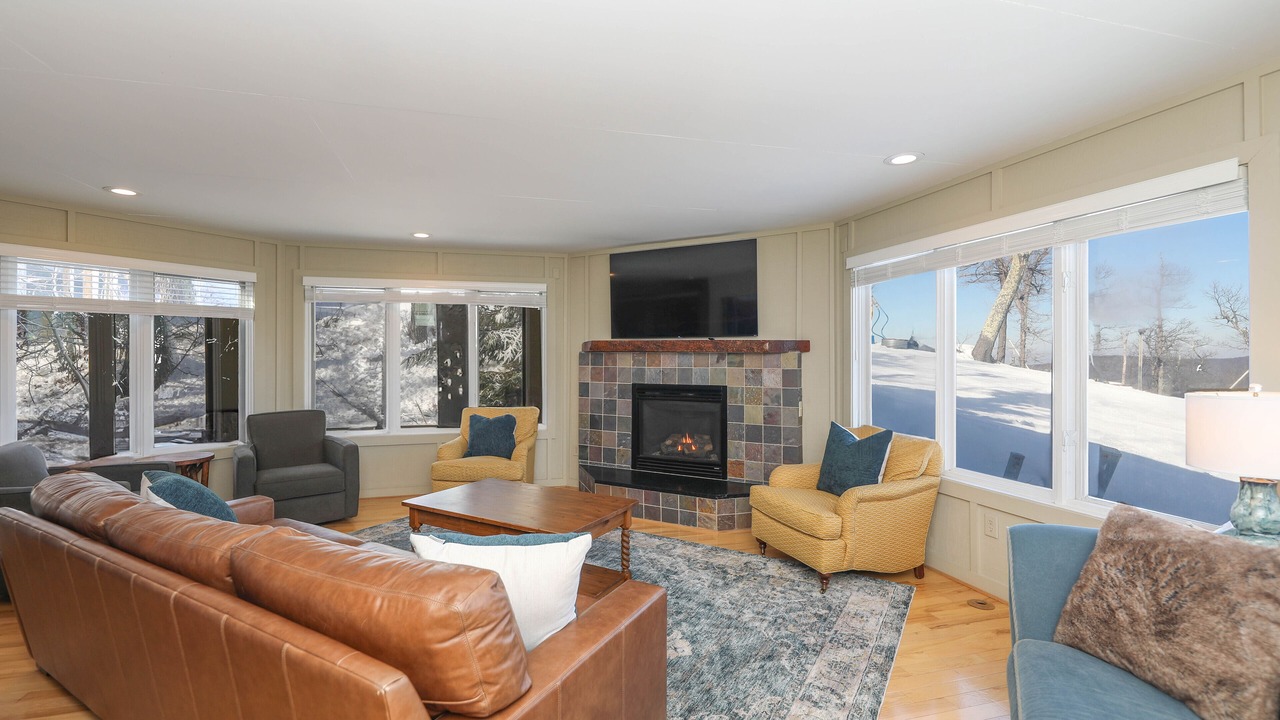 Photo of Bedroom in Treeloft