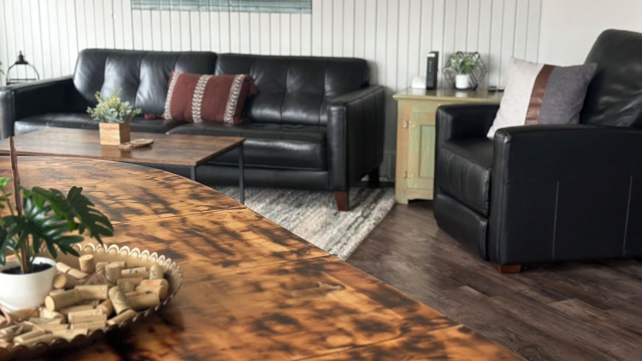 Photo of Livingroom in Kendall