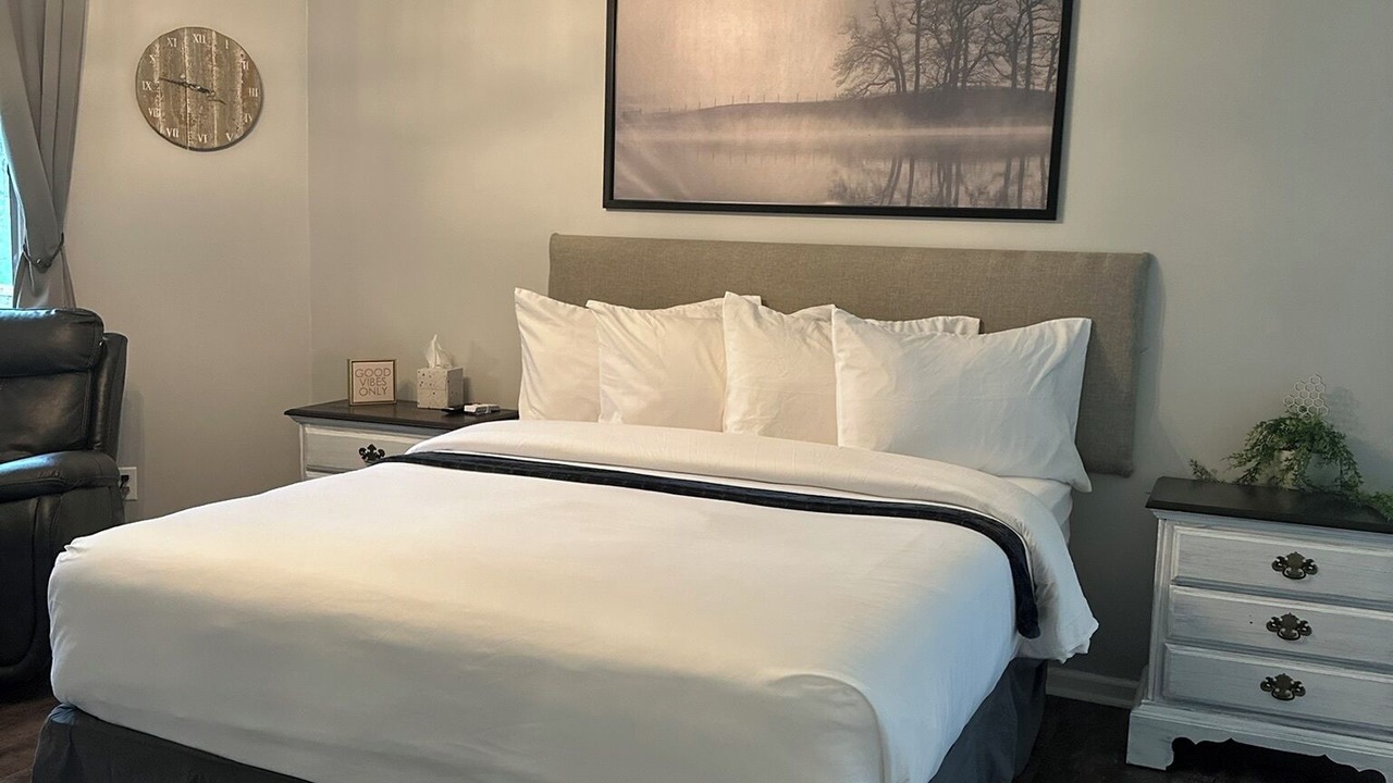 Photo of Bedroom in Kendall
