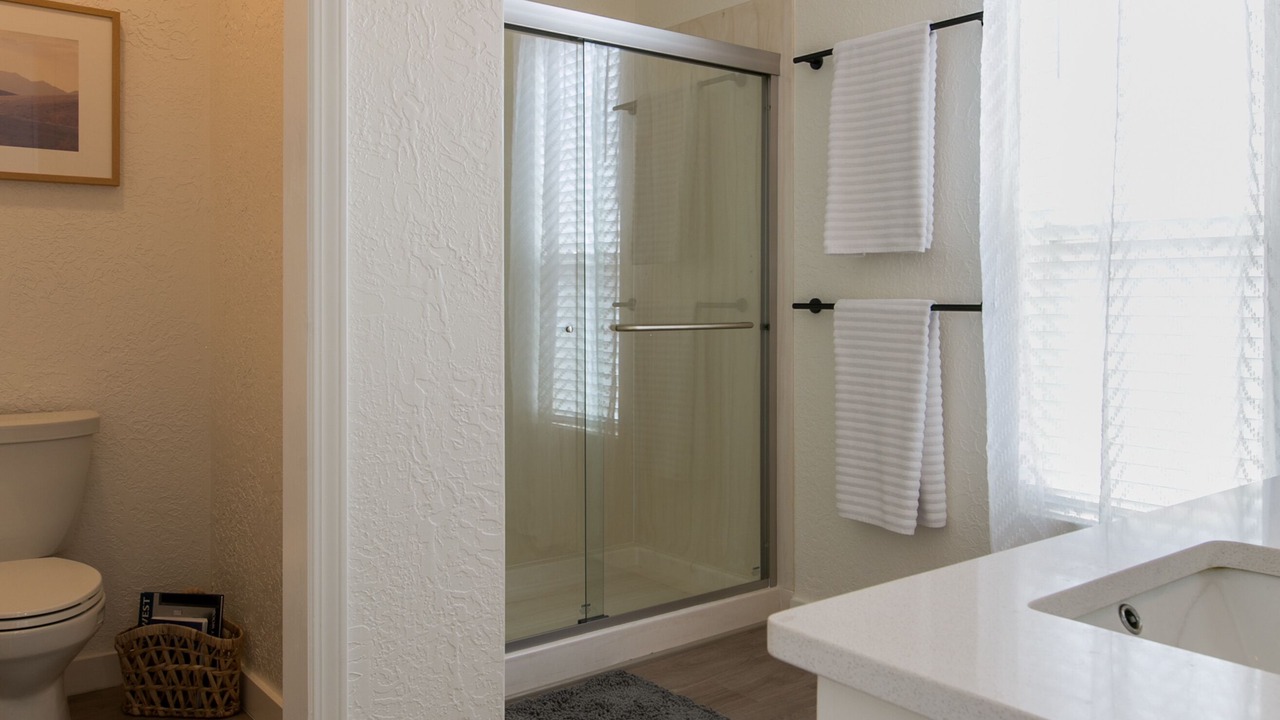 Photo of Bathroom in Loma Del Rey