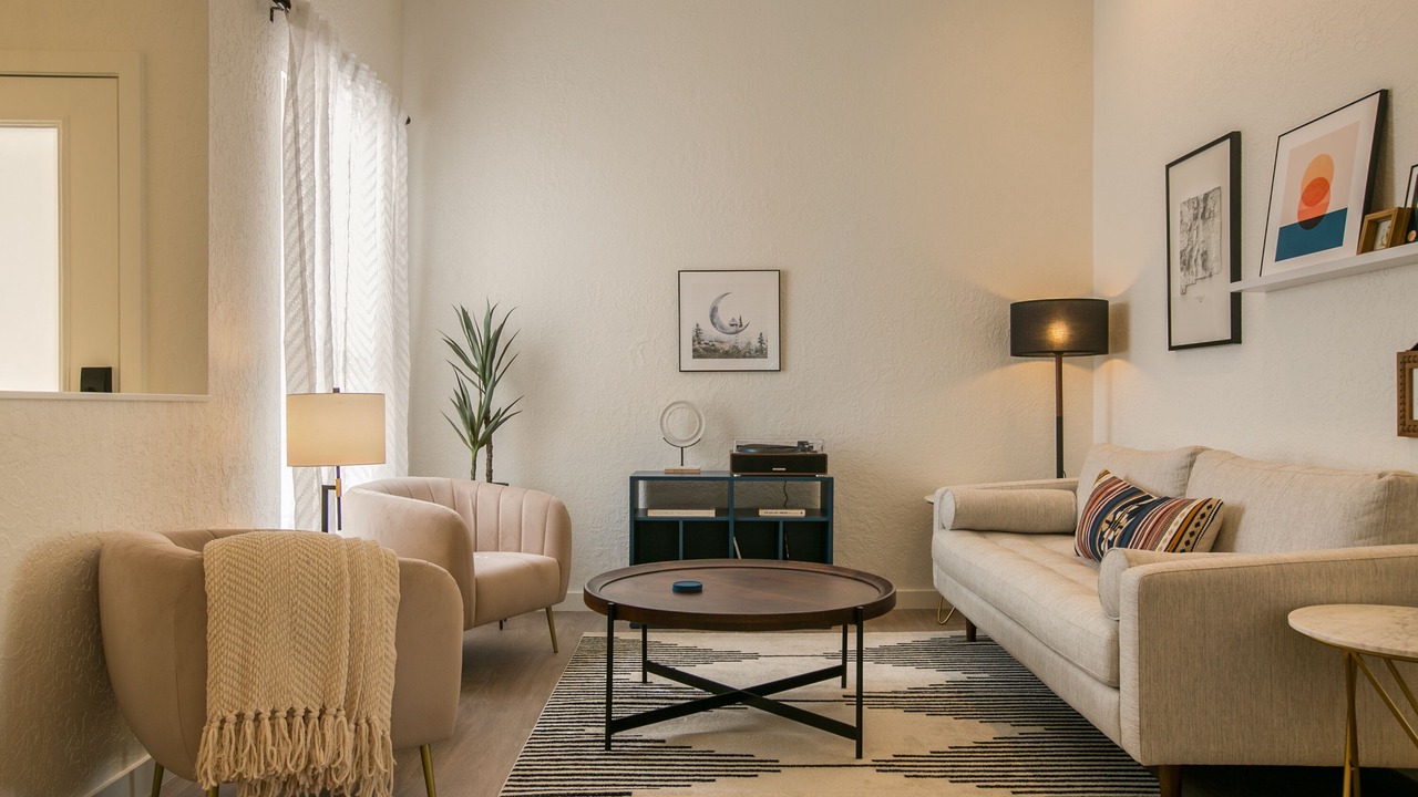 Photo of Bedroom in Loma Del Rey