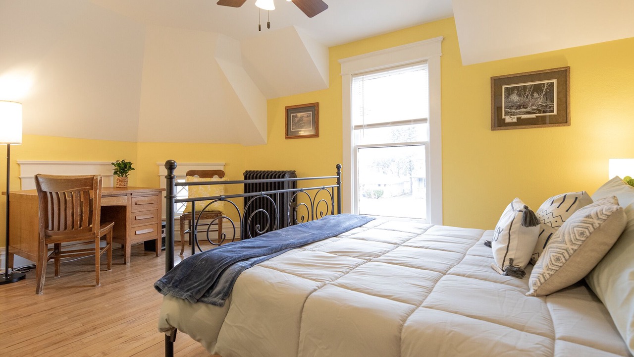 Photo of Bedroom in Superior