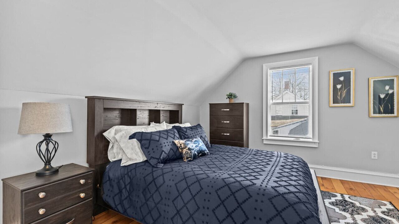 Photo of Bedroom in Old North End