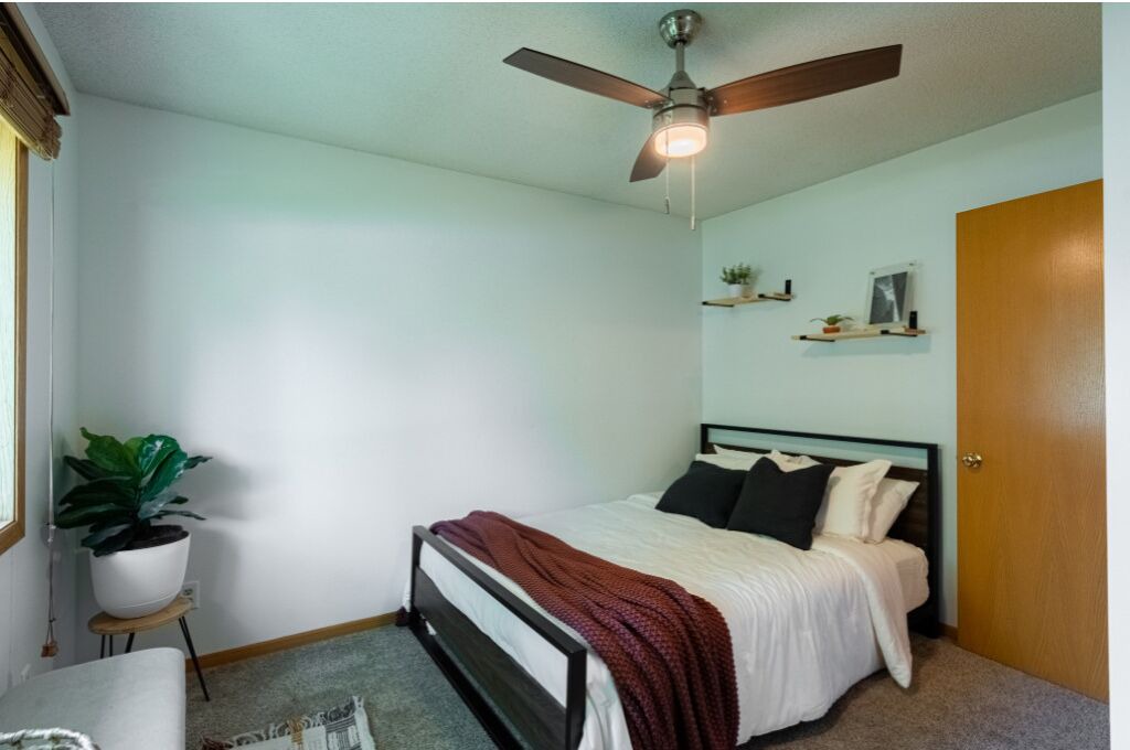 Photo of Bedroom in Maple Grove