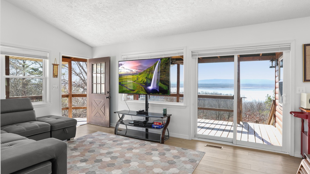 Photo of Livingroom in Summerfield