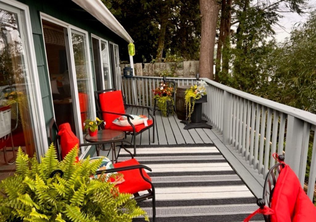 Photo of Patio Balcony in Brier Hill