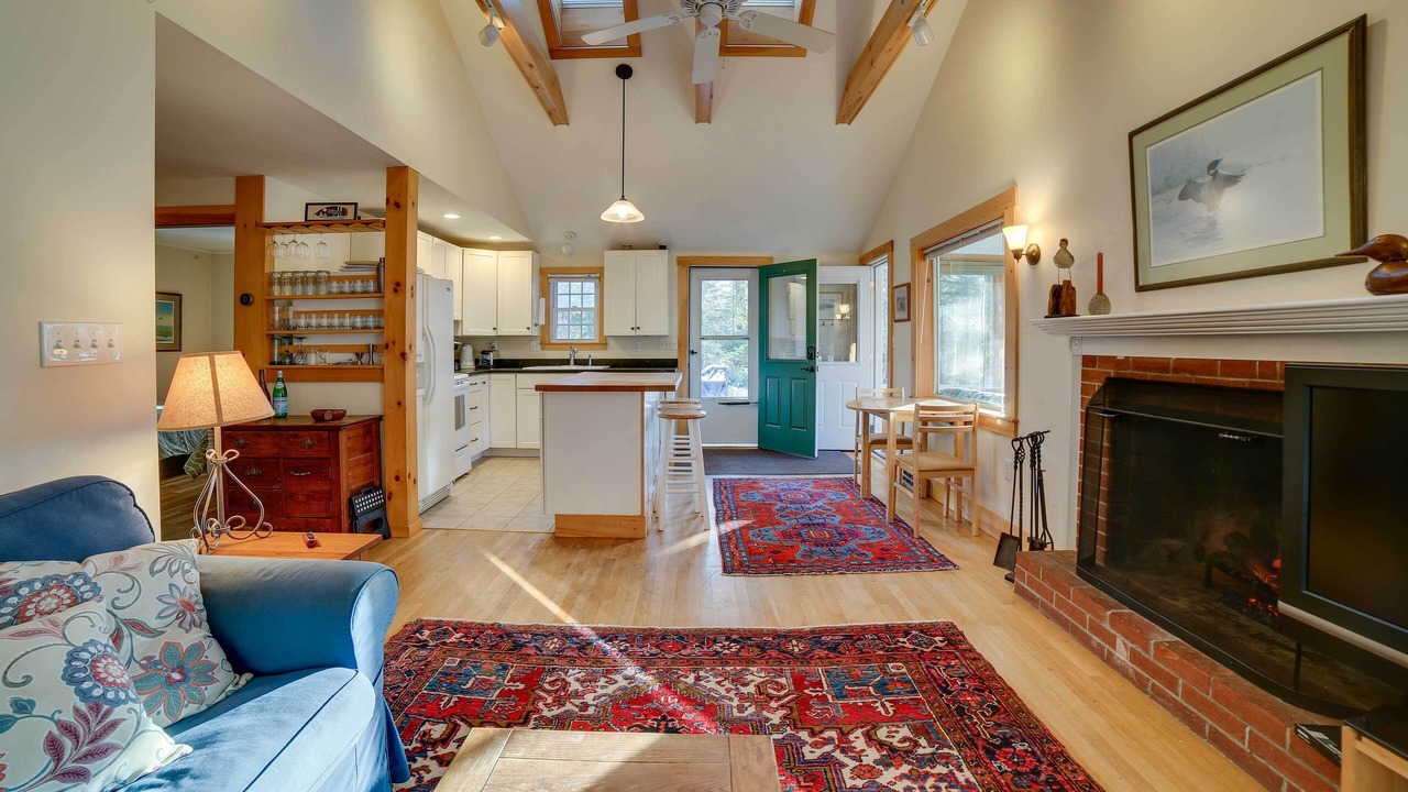 Photo of Livingroom in Bradford