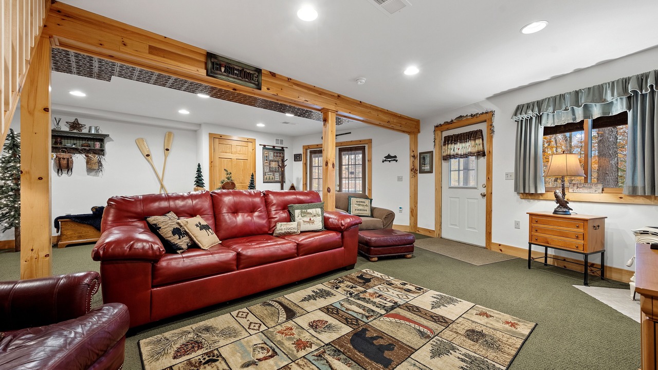 Photo of Livingroom in Old Forge