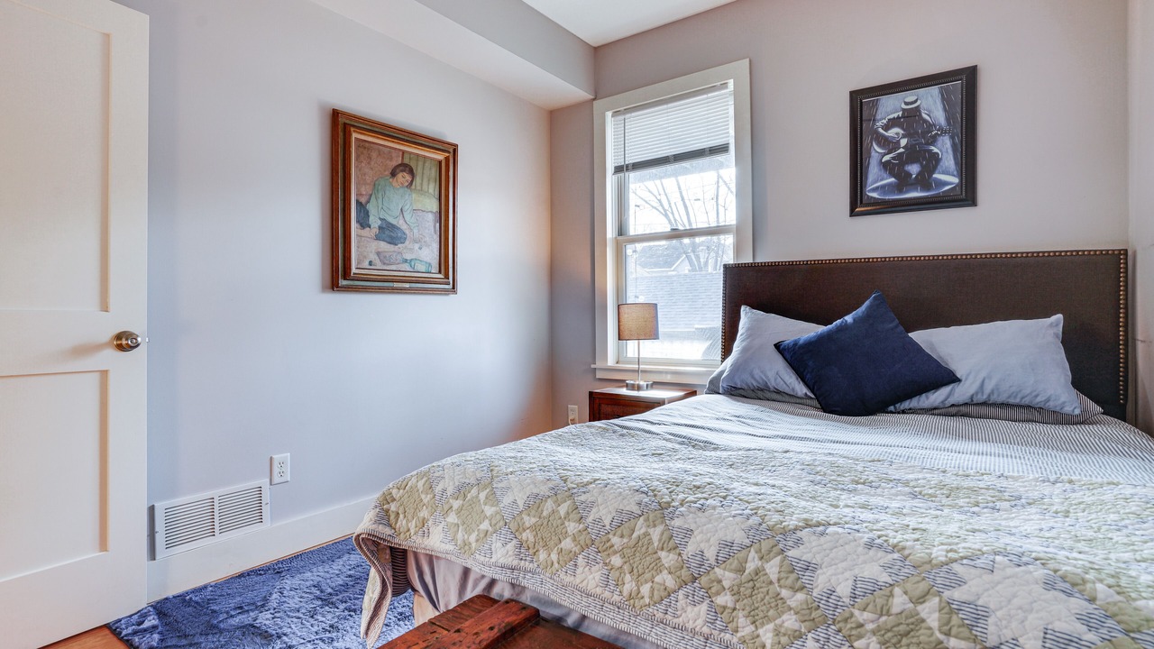 Photo of Bedroom in Riverview