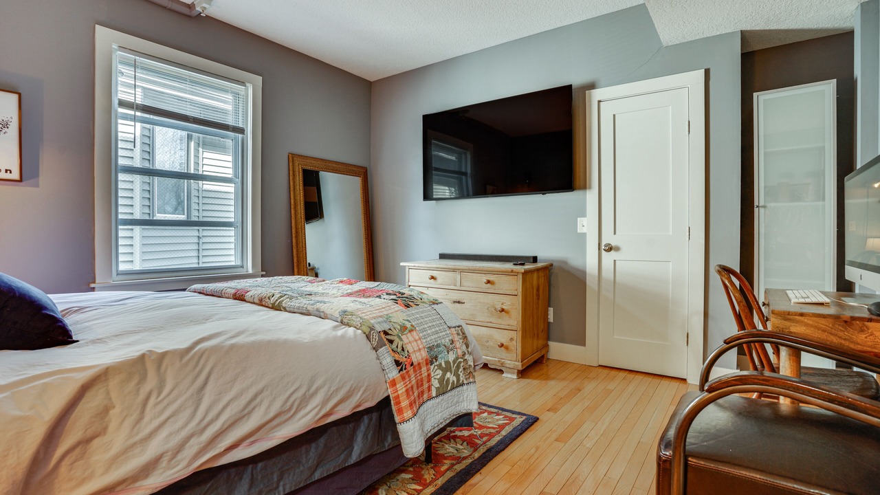 Photo of Bedroom in Riverview