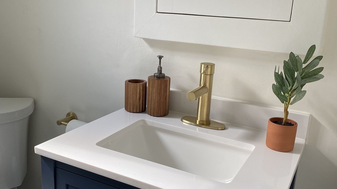 Photo of Bathroom in Summit - University