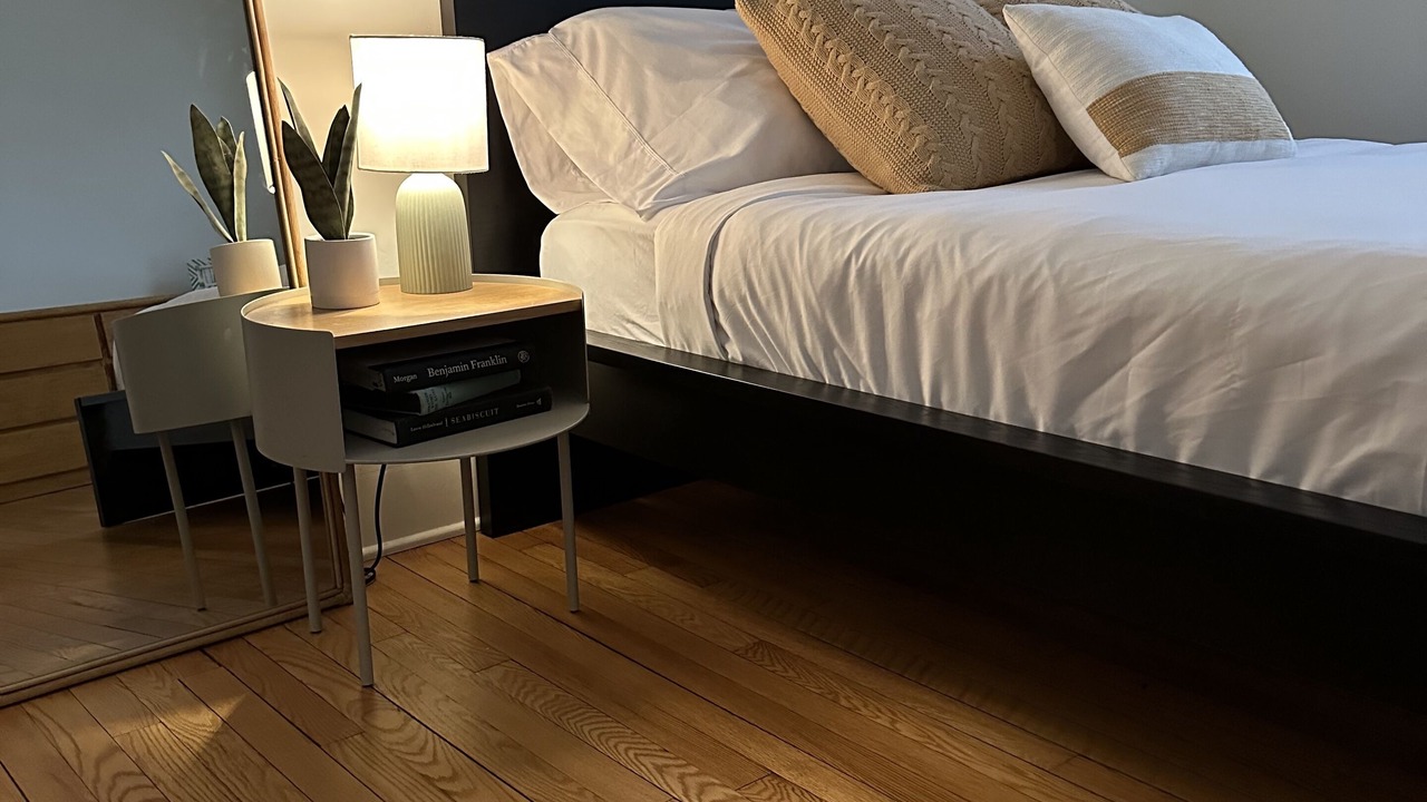 Photo of Bedroom in Summit - University