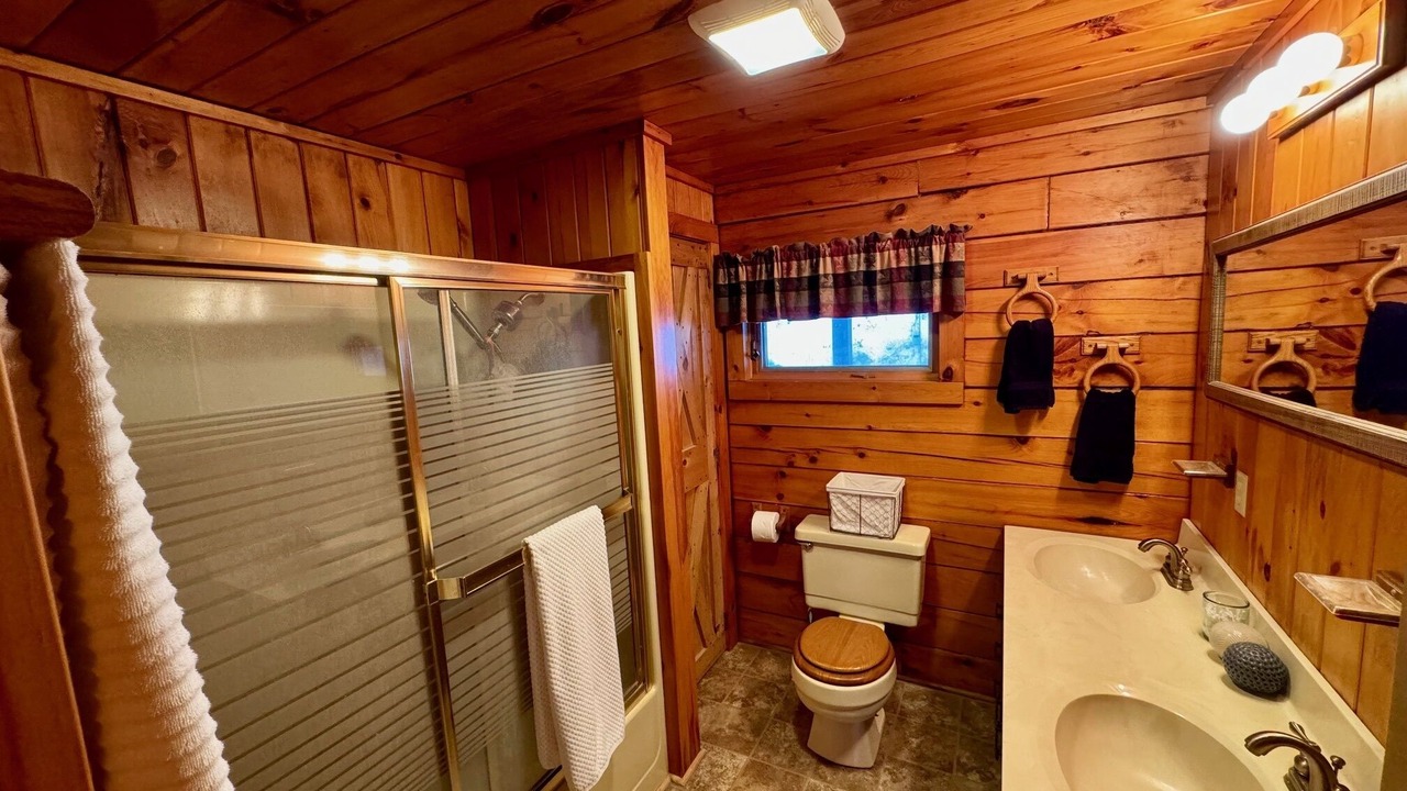 Photo of Bathroom in Fly Creek