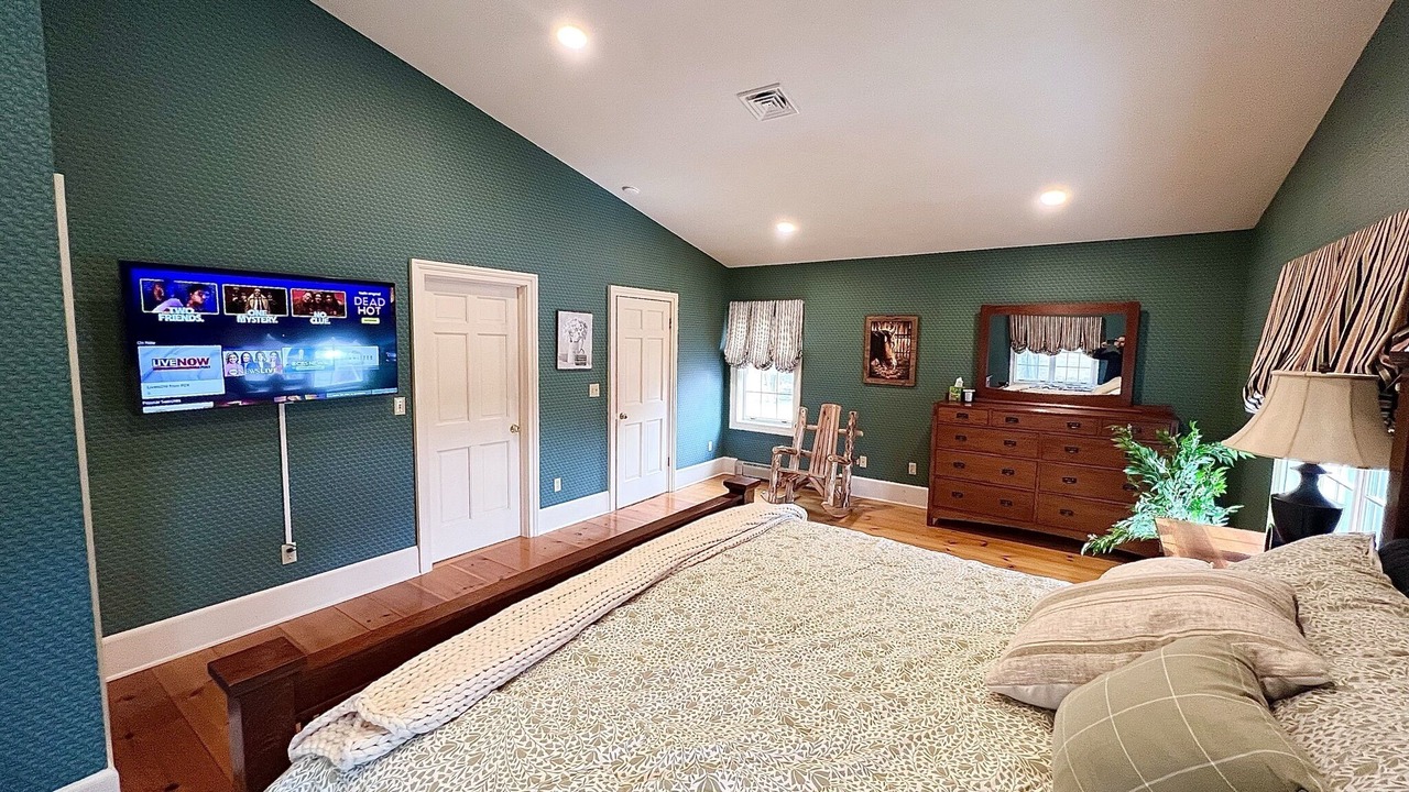 Photo of Bedroom in Parish