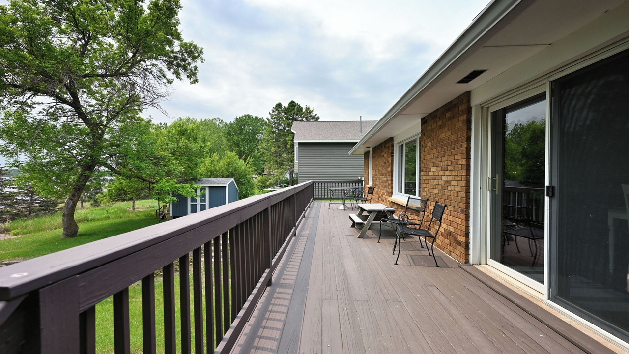 Photo of Patio Balcony in Shell Lake